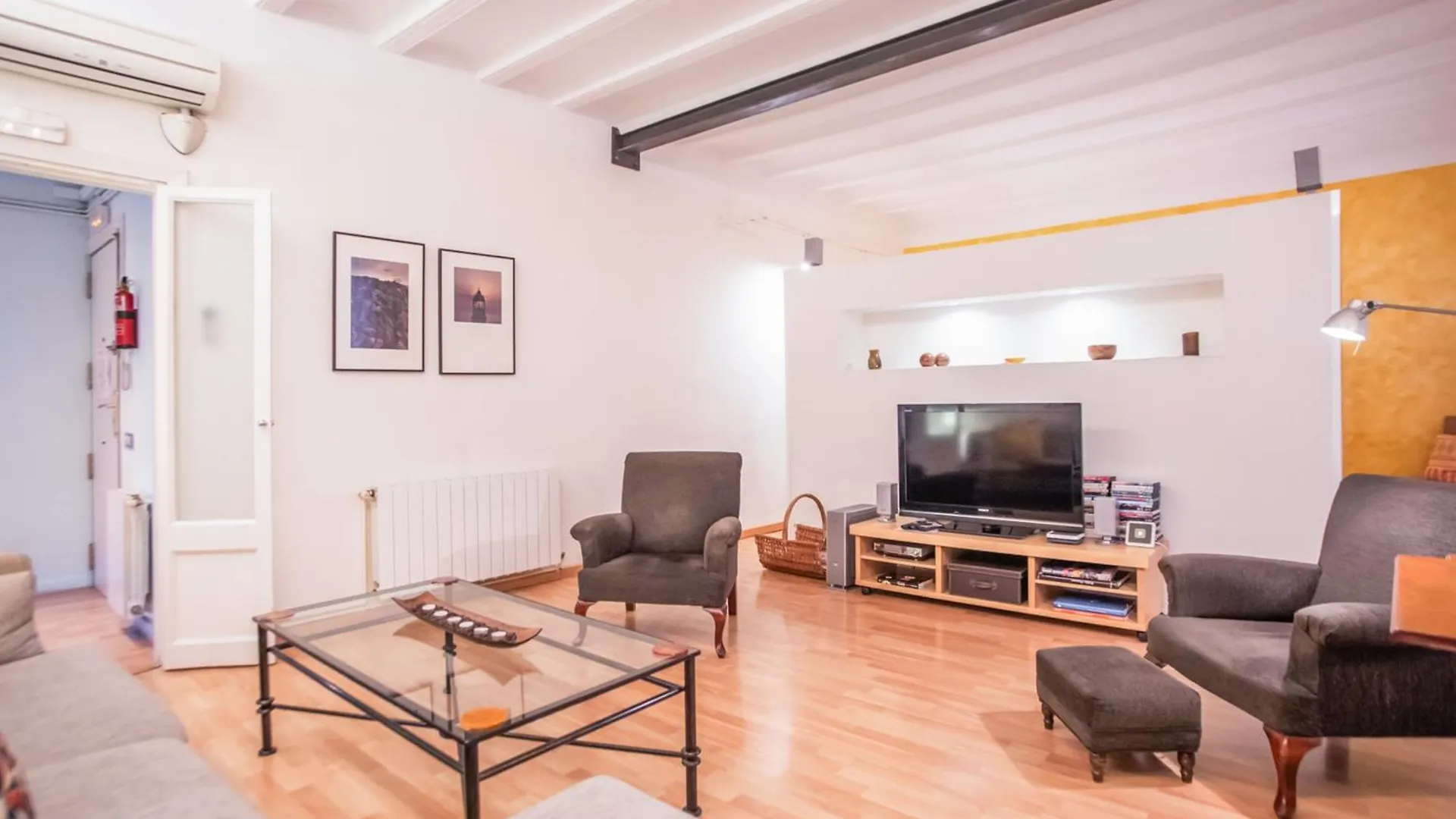 El Born - Ciutat Vella - Port 5 Pax 2 Bedrooms バルセロナ スペイン
